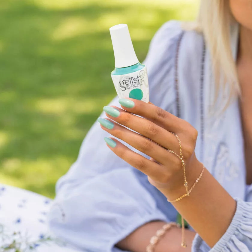 Gelish- A Mint Of Spring