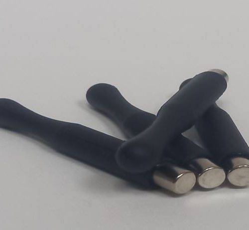 Cat Eye Magnet Black