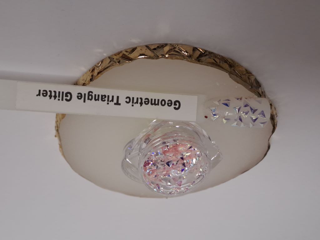 Geometric Triangle Glitter Pink White