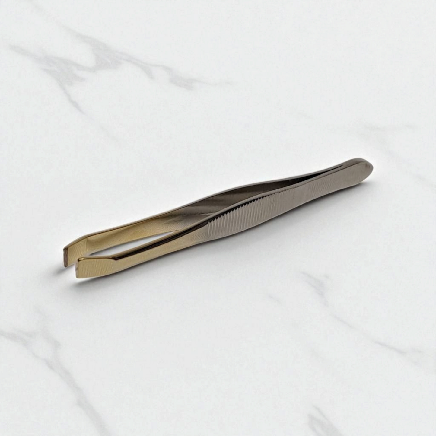 Spa Life Crab Tip Tweezer Gold Tip