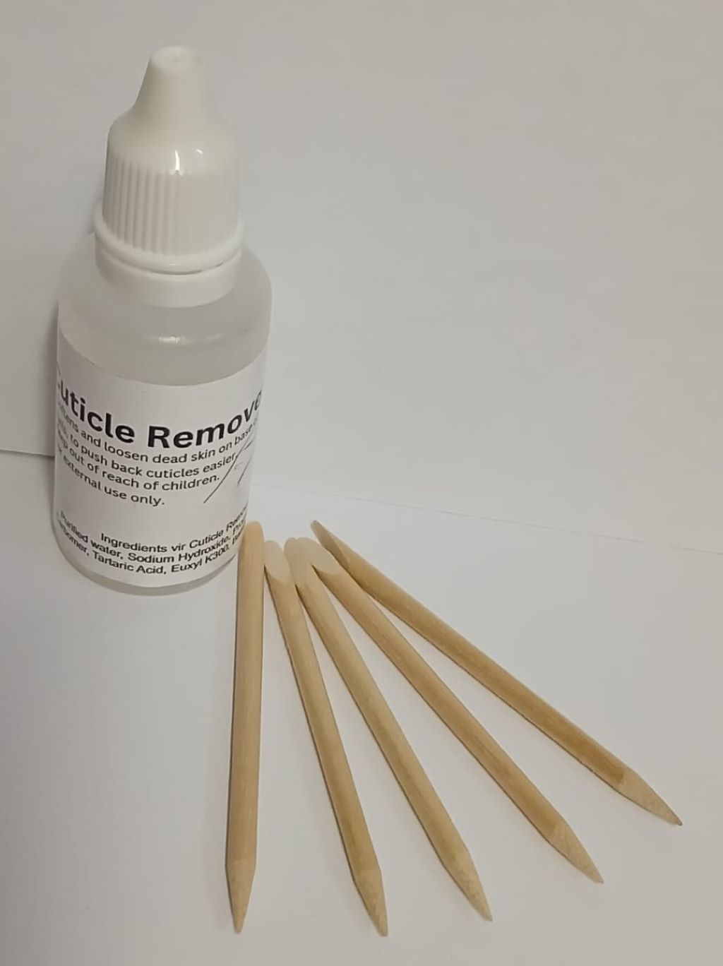 Cuticle Remover Gel 30ml + 5 Orange Sticks Combo