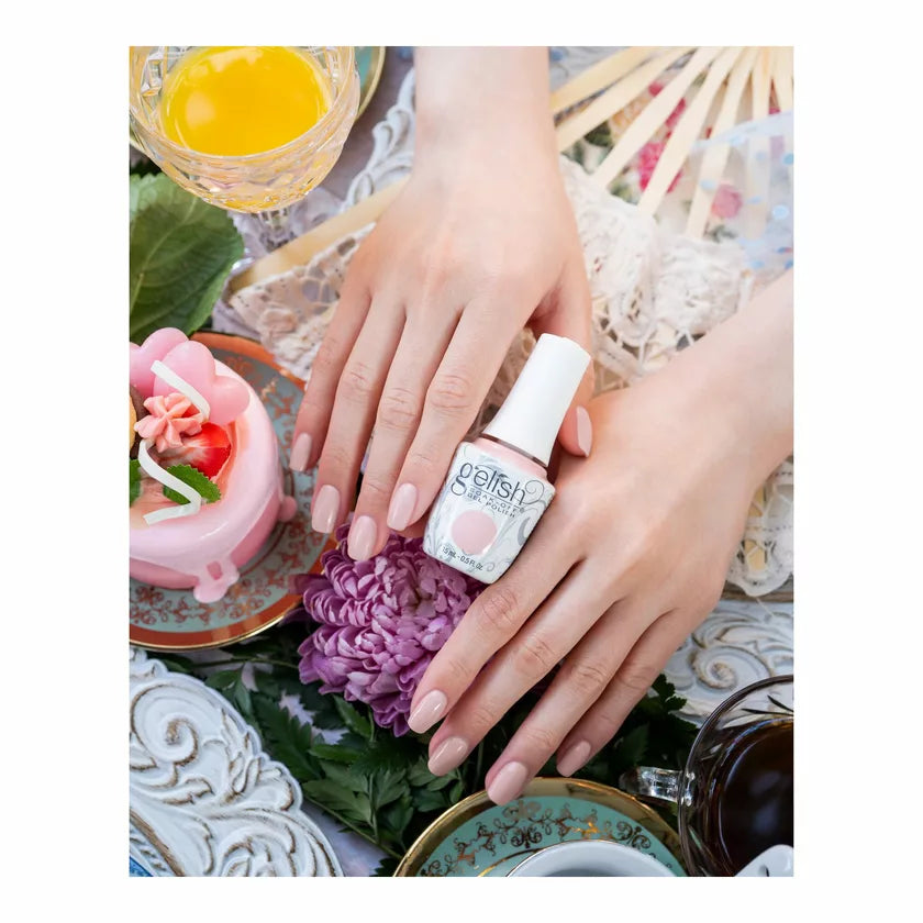 Gelish Prim-Rose And Proper