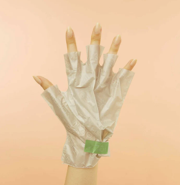 Collagen Gloves with Oil